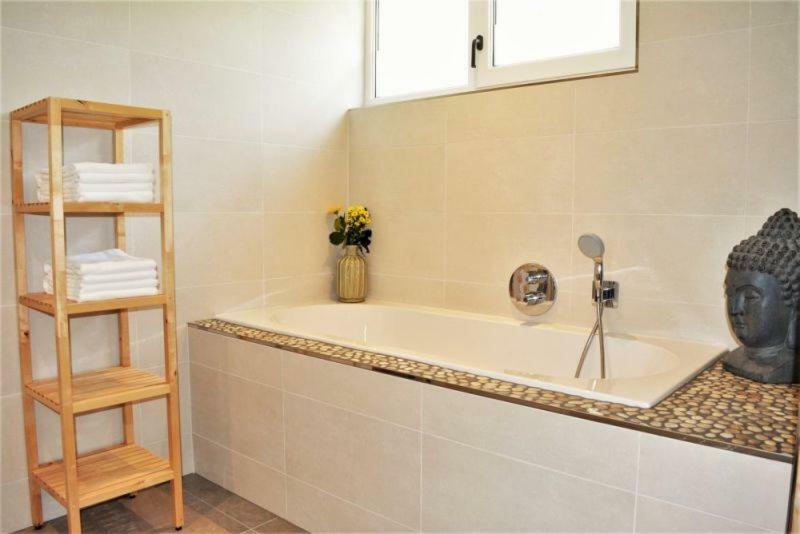 Vroonweg 34 Sauna Sunshower Oostkapelle